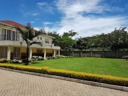 Stunning 5-Bedroom Double-Story Home in Garden Estate
