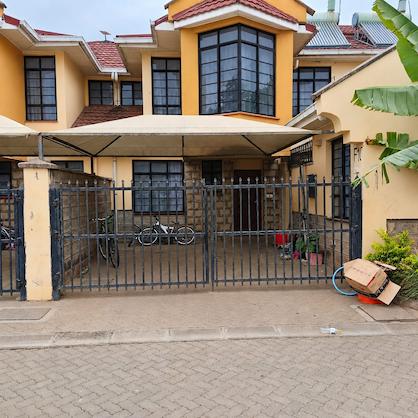 4-Bedroom House for Sale in Donholm